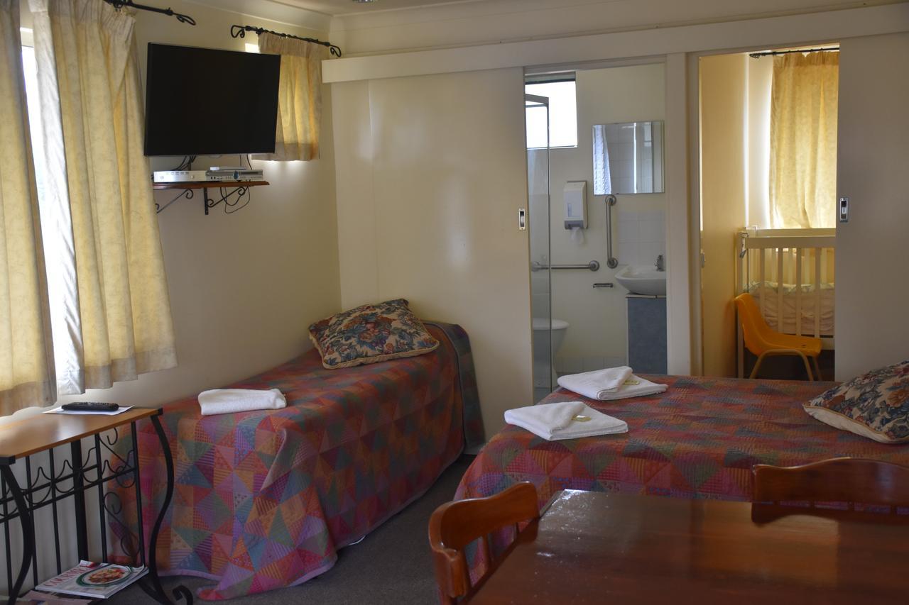 Mount Barker Valley Views Motel & Chalets, Western Australia 외부 사진