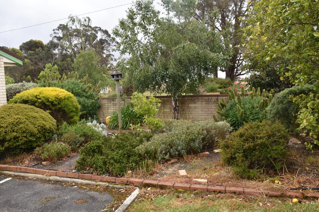 Mount Barker Valley Views Motel & Chalets, Western Australia 외부 사진