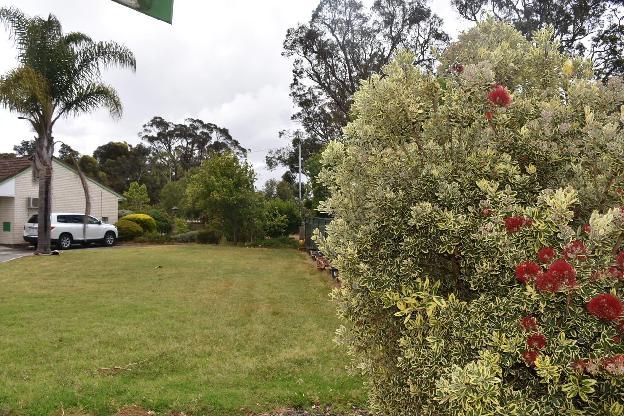 Mount Barker Valley Views Motel & Chalets, Western Australia 외부 사진